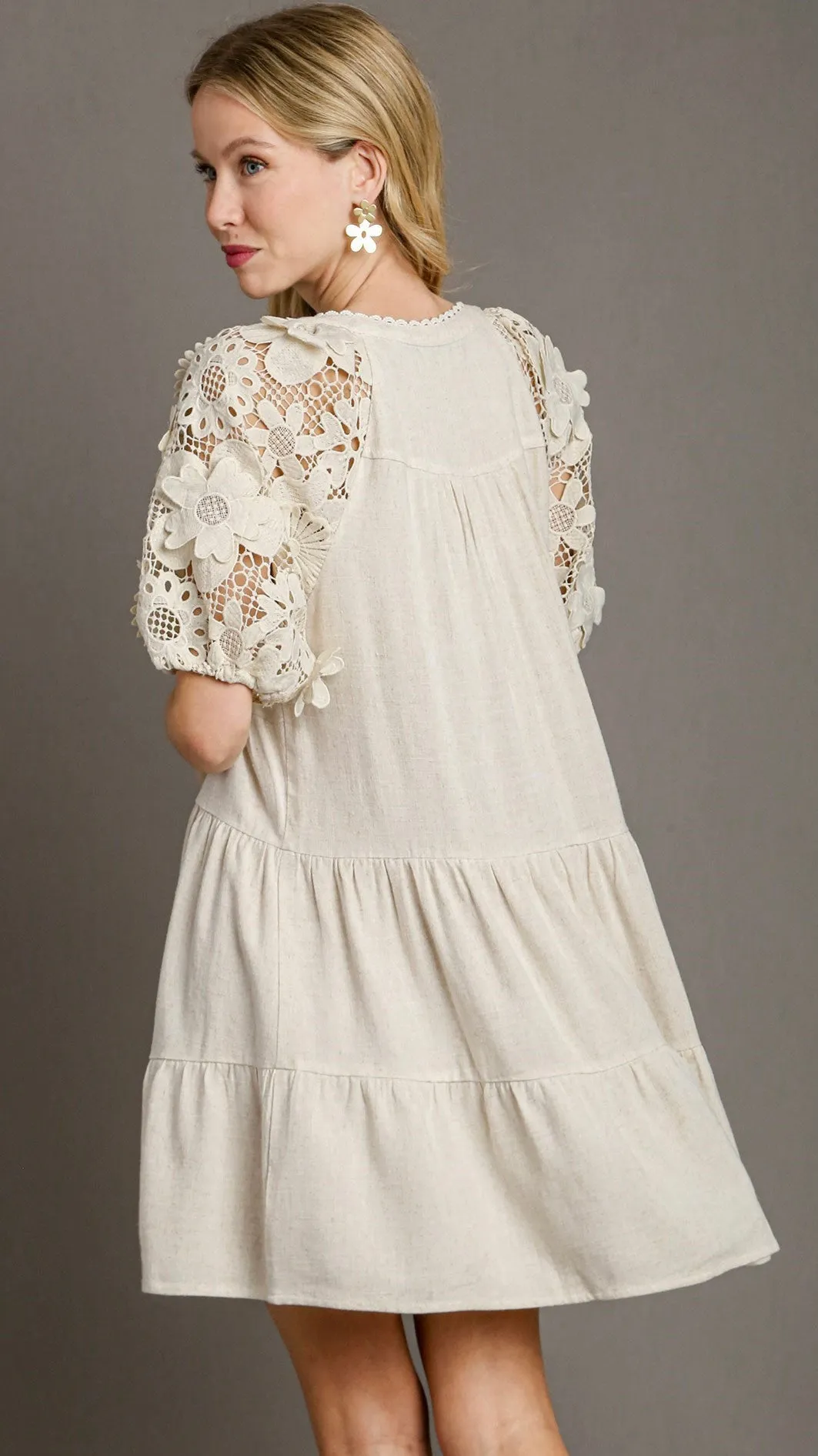 3D Crochet Floral Puff Slv Linen Dress 2