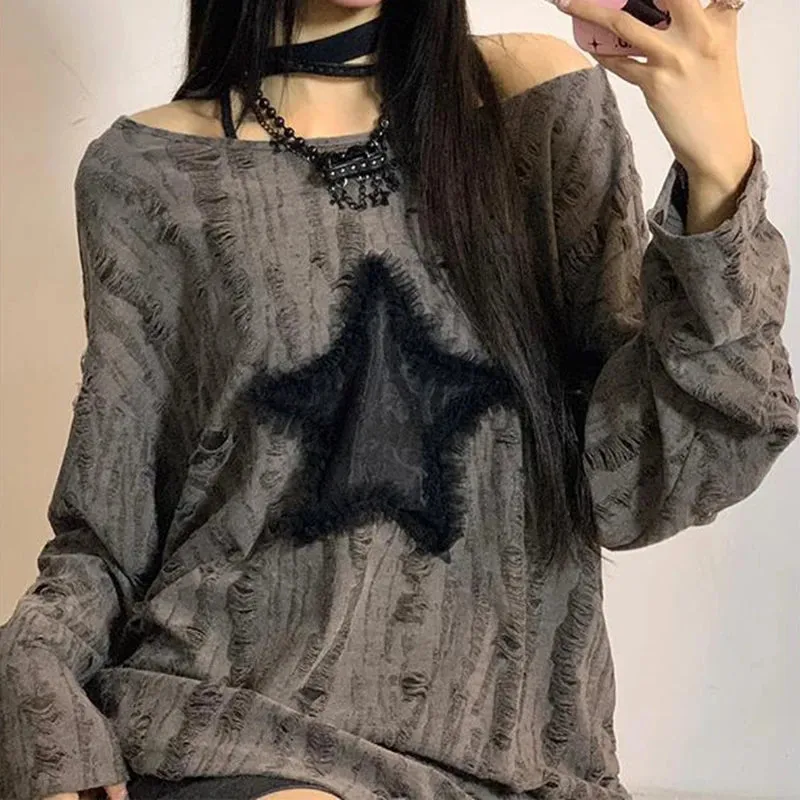 Aiertu Y2K Grunge Hole T-Shirt Star Print Ripped Streetwear Off Shoulder Tops Vintage Harajuku Oversized Kpop Long Sleeveloose Tees