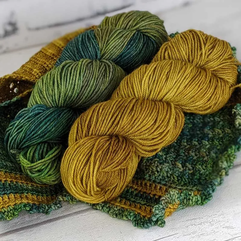Betwixtmas Crocheted Shawl 2021 - Burnished in Fyberspates DK - by Lynne Rowe