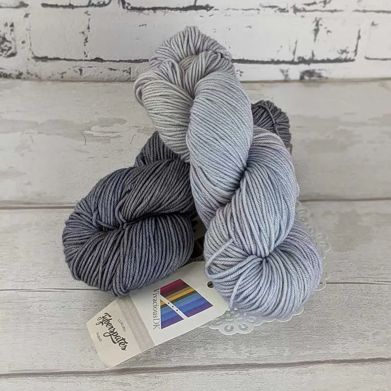Betwixtmas Knitted Shawl 2021 - Heavenly in Fyberspates DK - by Lynne Rowe