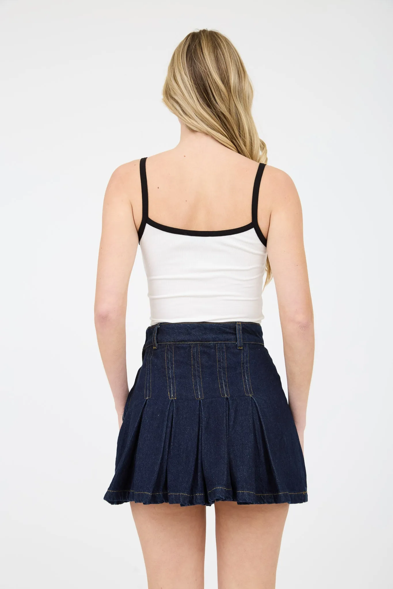 CONTRAST TRIM RIBBON DETAIL KNIT CAMI CROP TOP