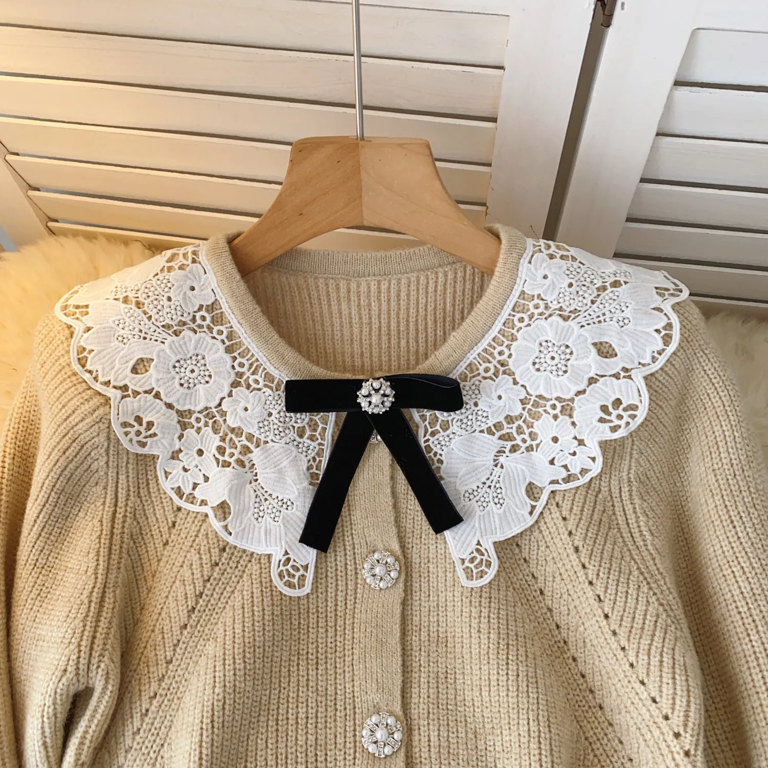 Doll Lace Collar Single-breasted Cardigan