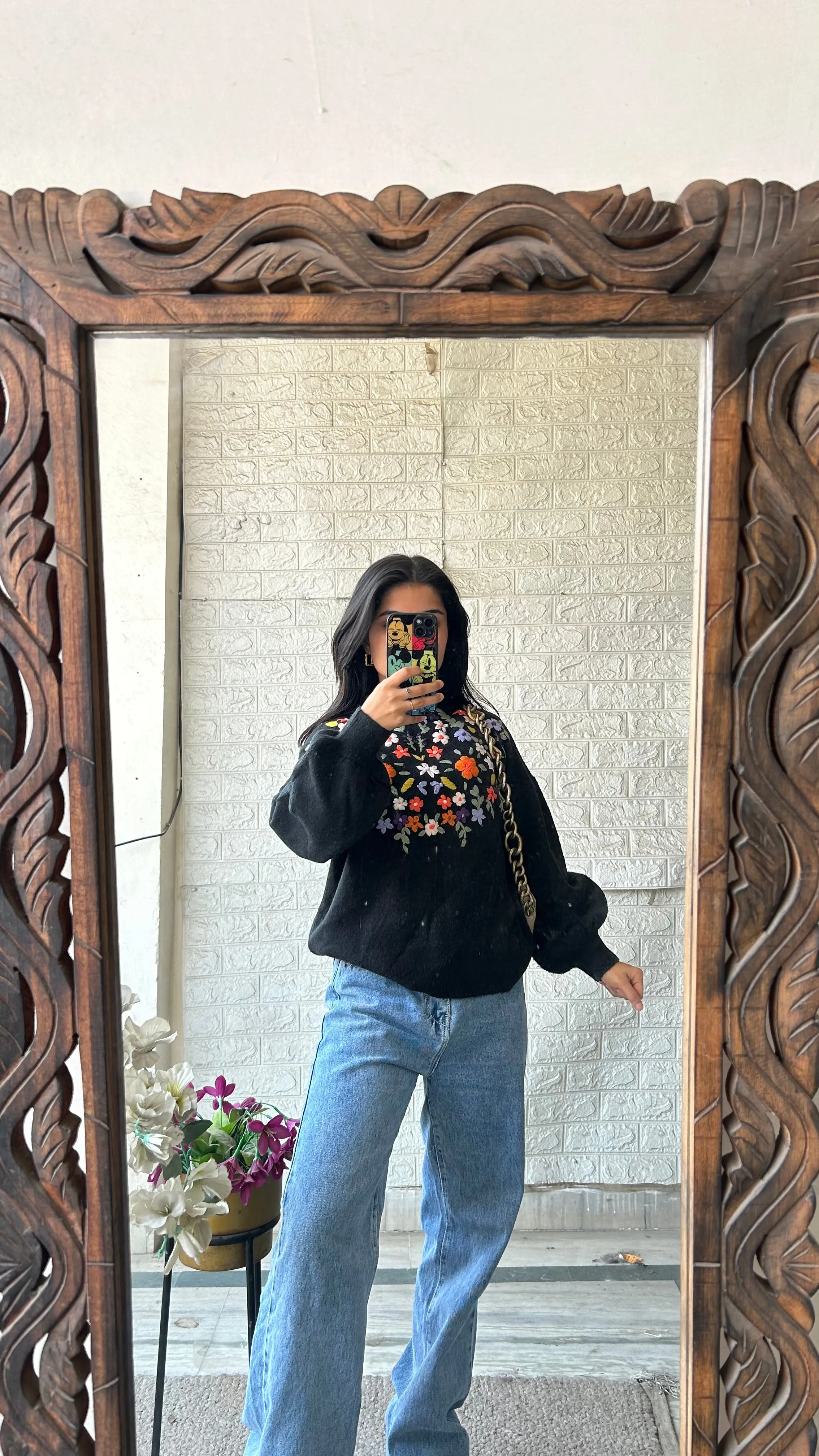 Embroidery sweater xs