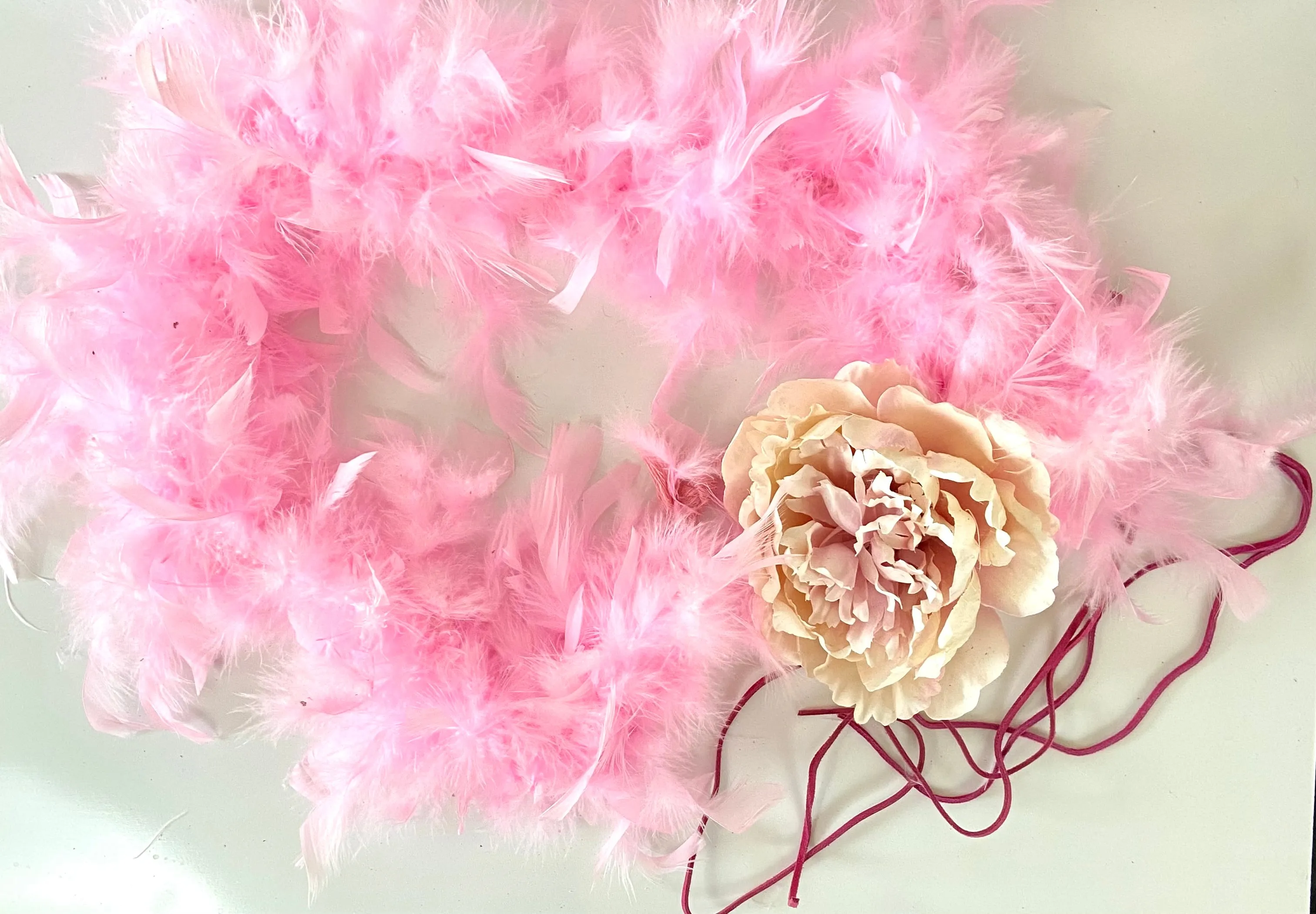 Fluffy pinky belt