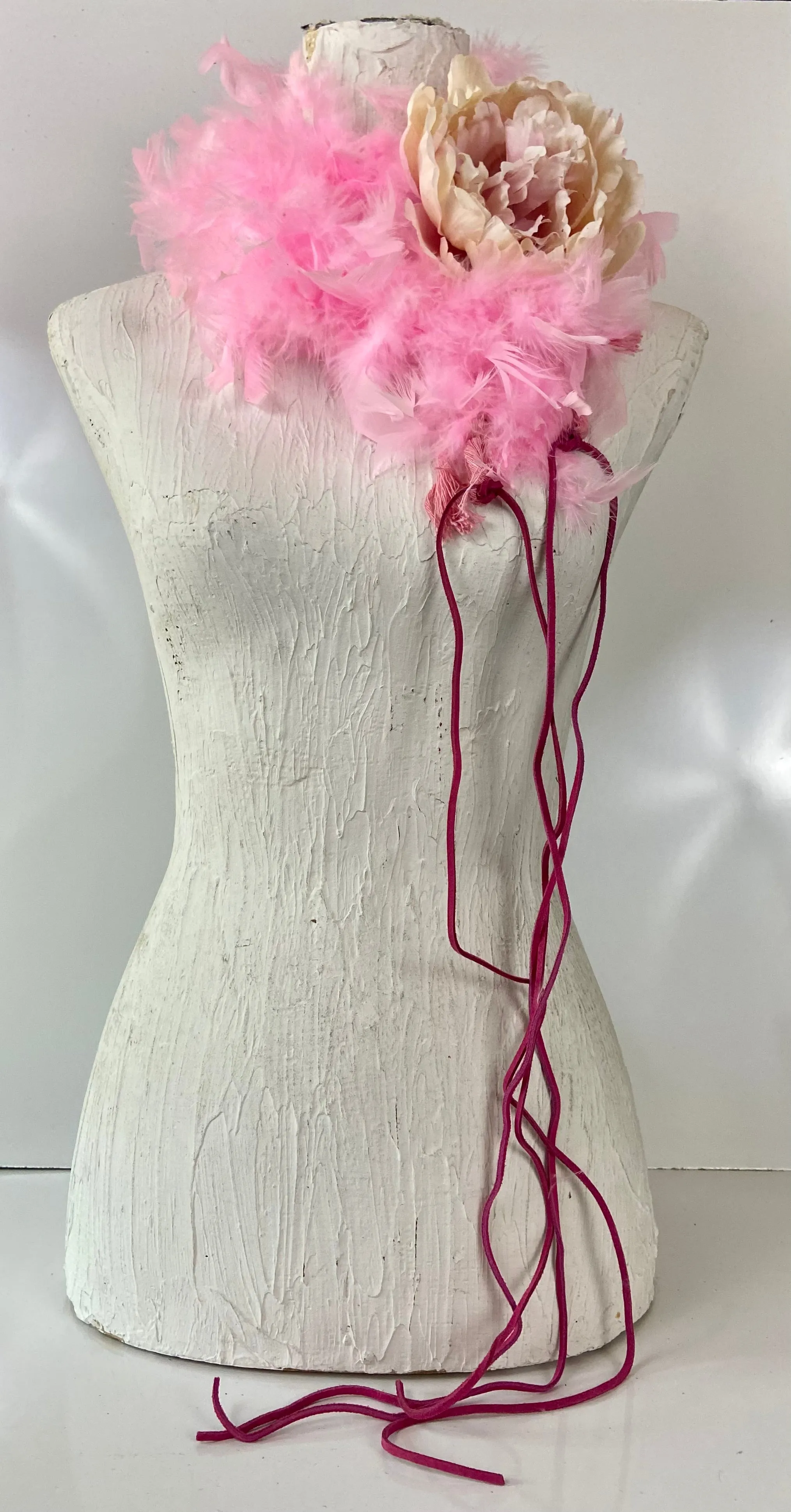 Fluffy pinky belt