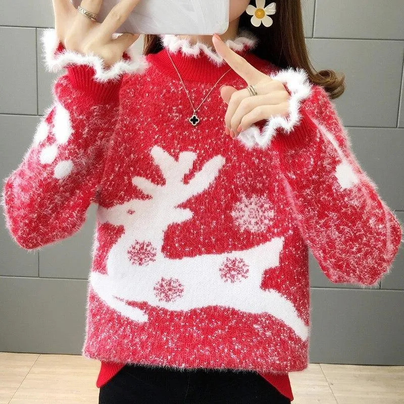 Fluffy Reindeer Christmas Cashmere Sweater: With Reindeer and snow print.