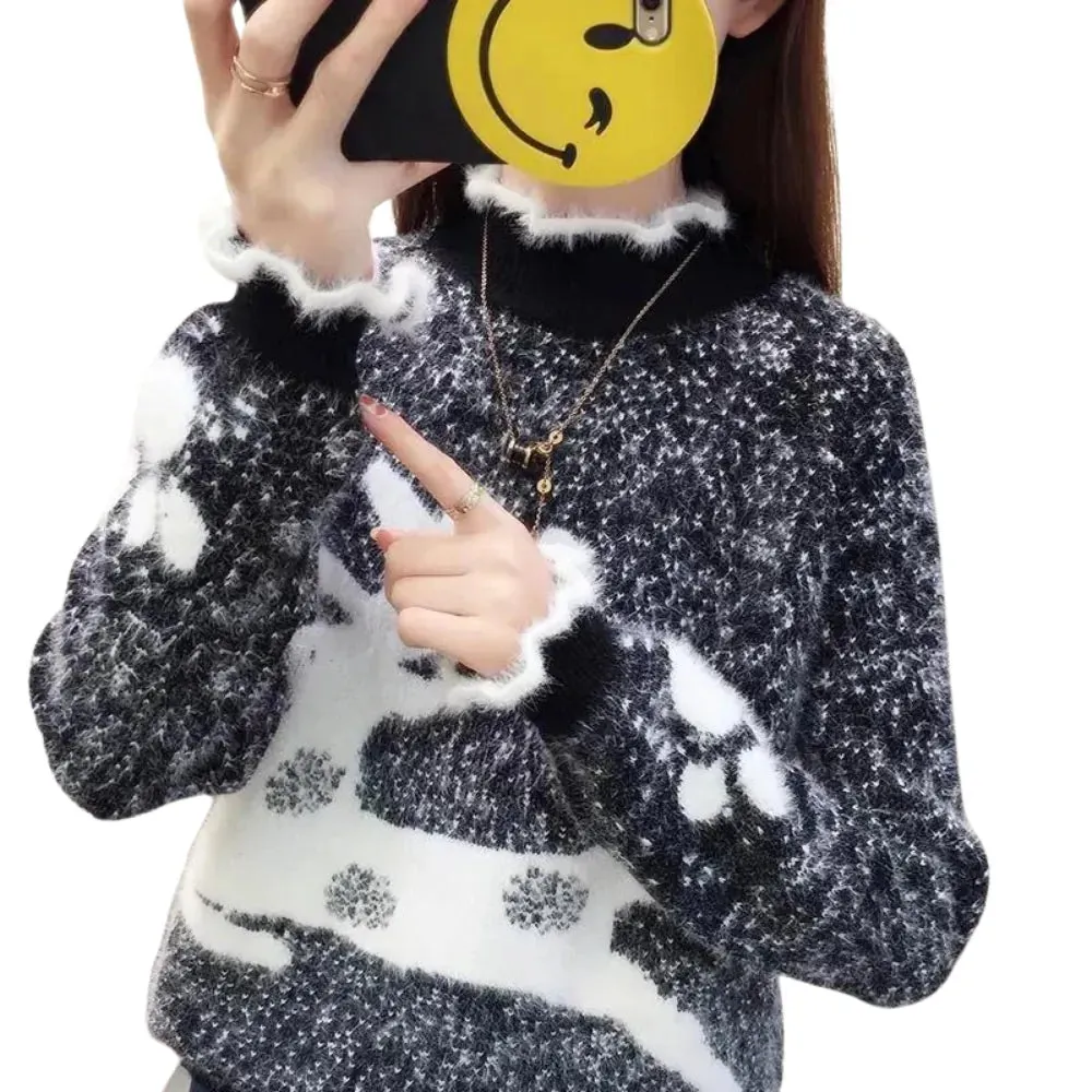 Fluffy Reindeer Christmas Cashmere Sweater: With Reindeer and snow print.