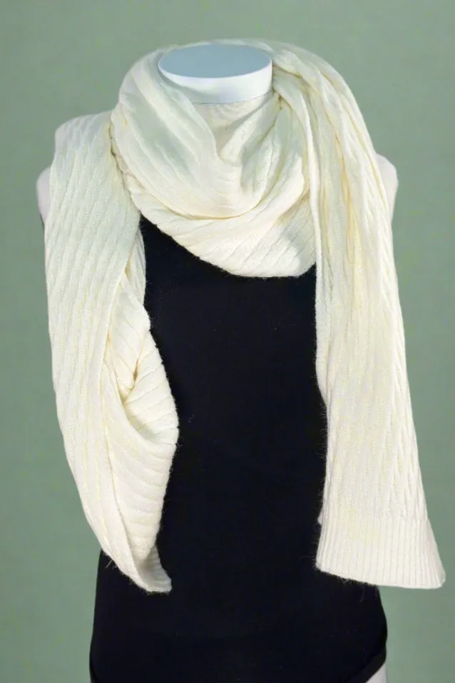 Honeycomb Pattern Scarf