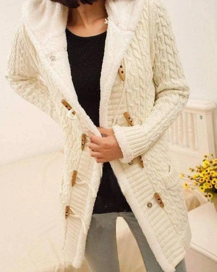 Jacket with hood and fleece long sleeves