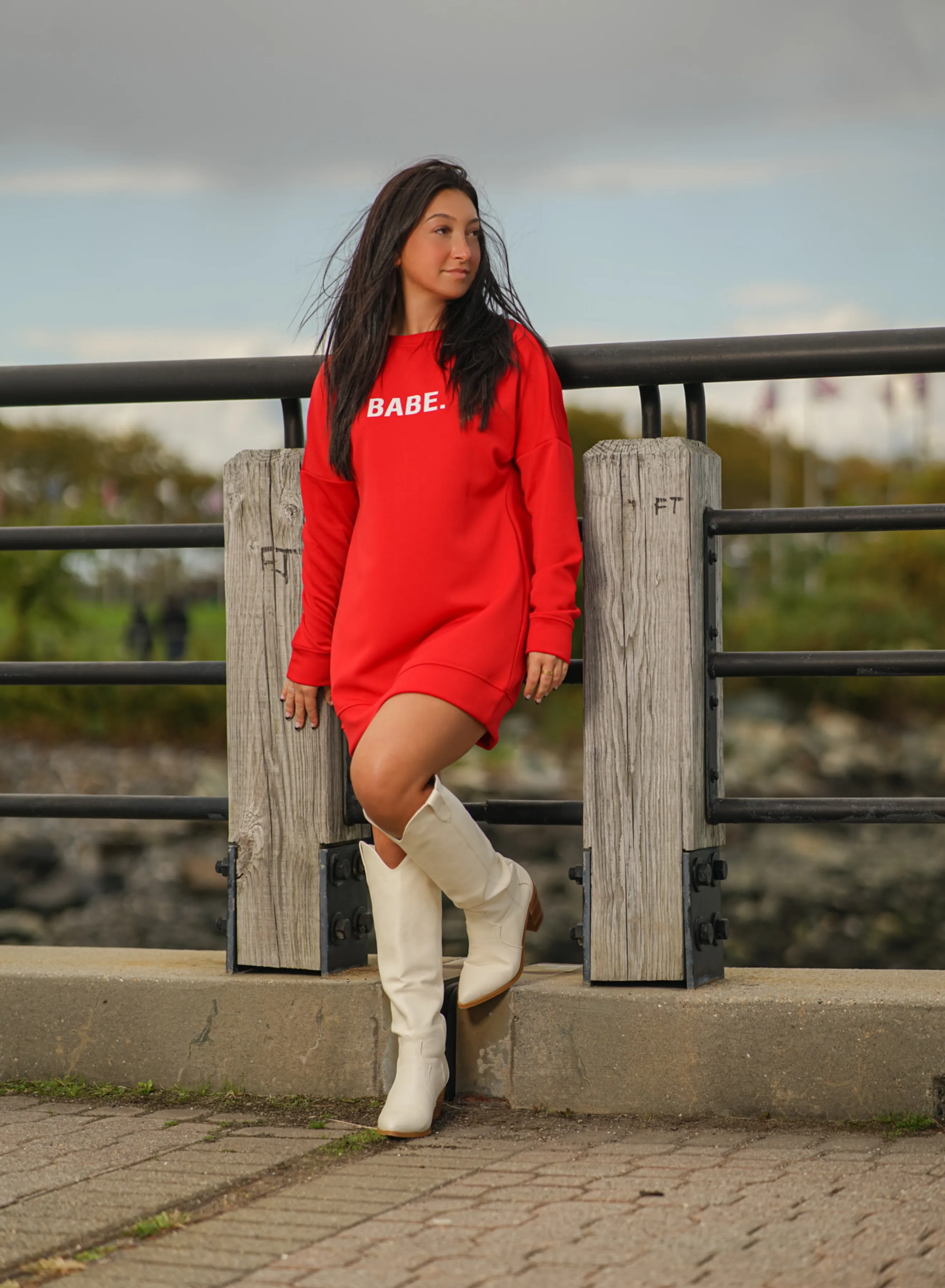 Lettering Print Round Neck Sweatshirt