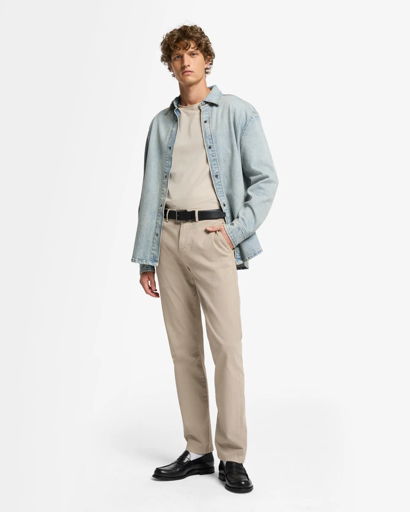 Luxe Performance Slimmy Chino in Sunbuff