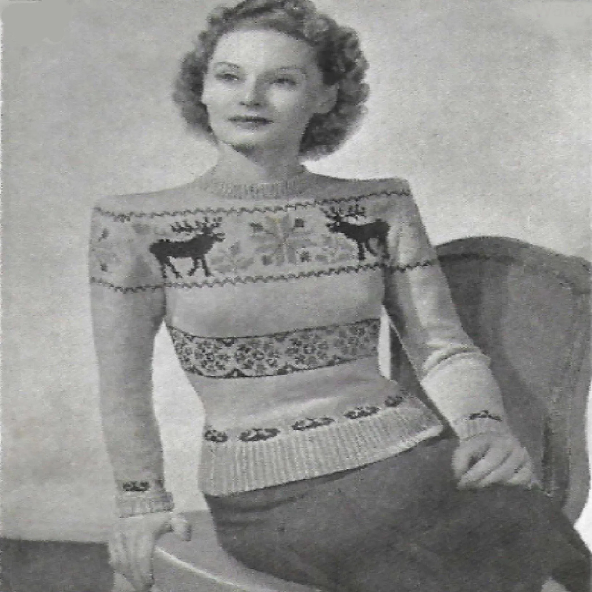 PDF - 1940's Knitting Pattern: Fitted Fair Isle Christmas Sweater -  Bust 36” -37” (92cm- 95cm) - Instantly Print at Home