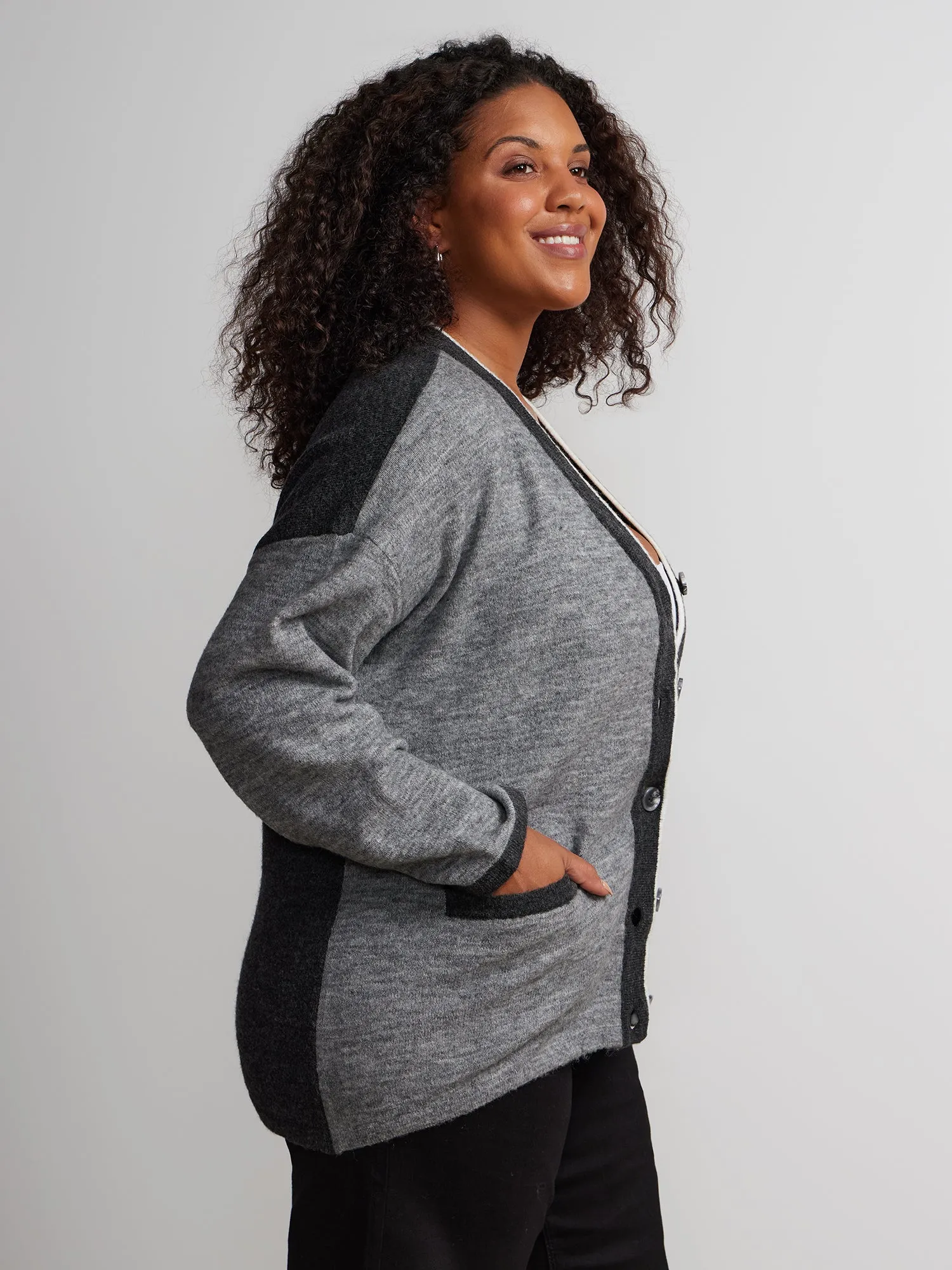 Plus Long Sleeve Tipped Colorblock Sweater