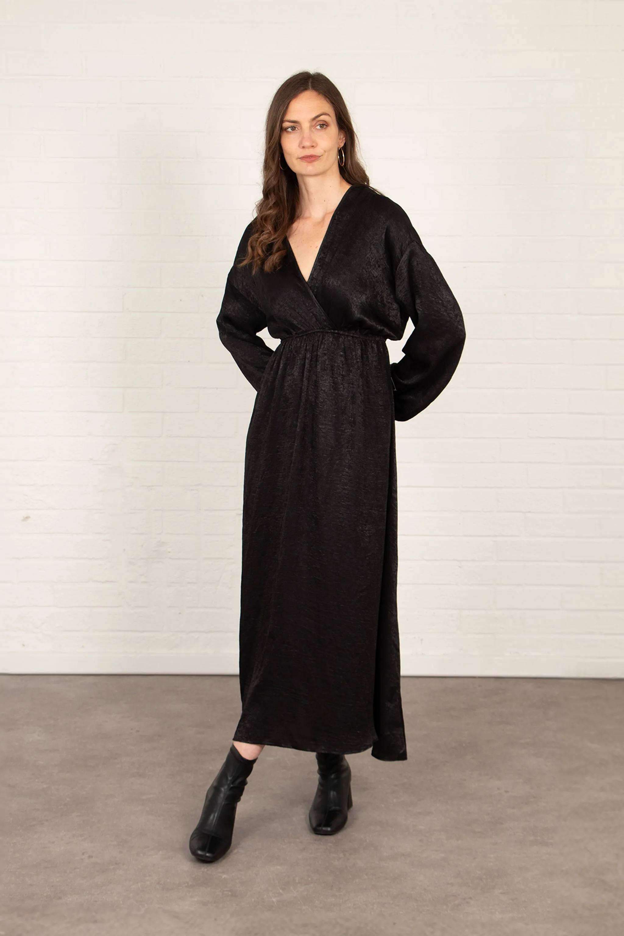 Ruby Wrap Top Maxi Dress - Black, Metallic