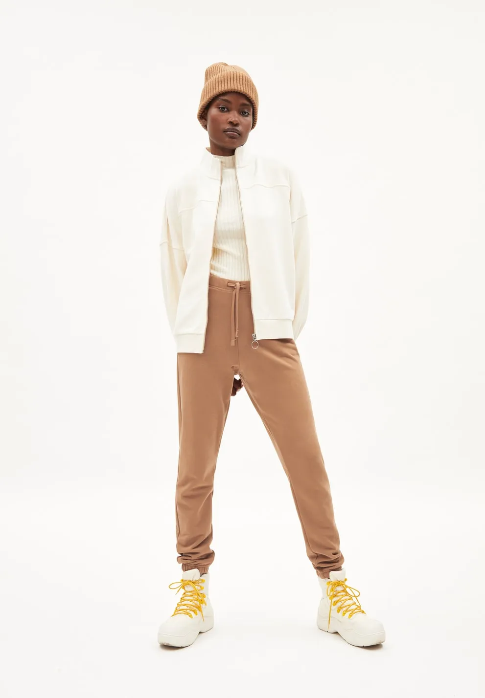 Sweatjacke ESADAA undyed | ARMEDANGELS