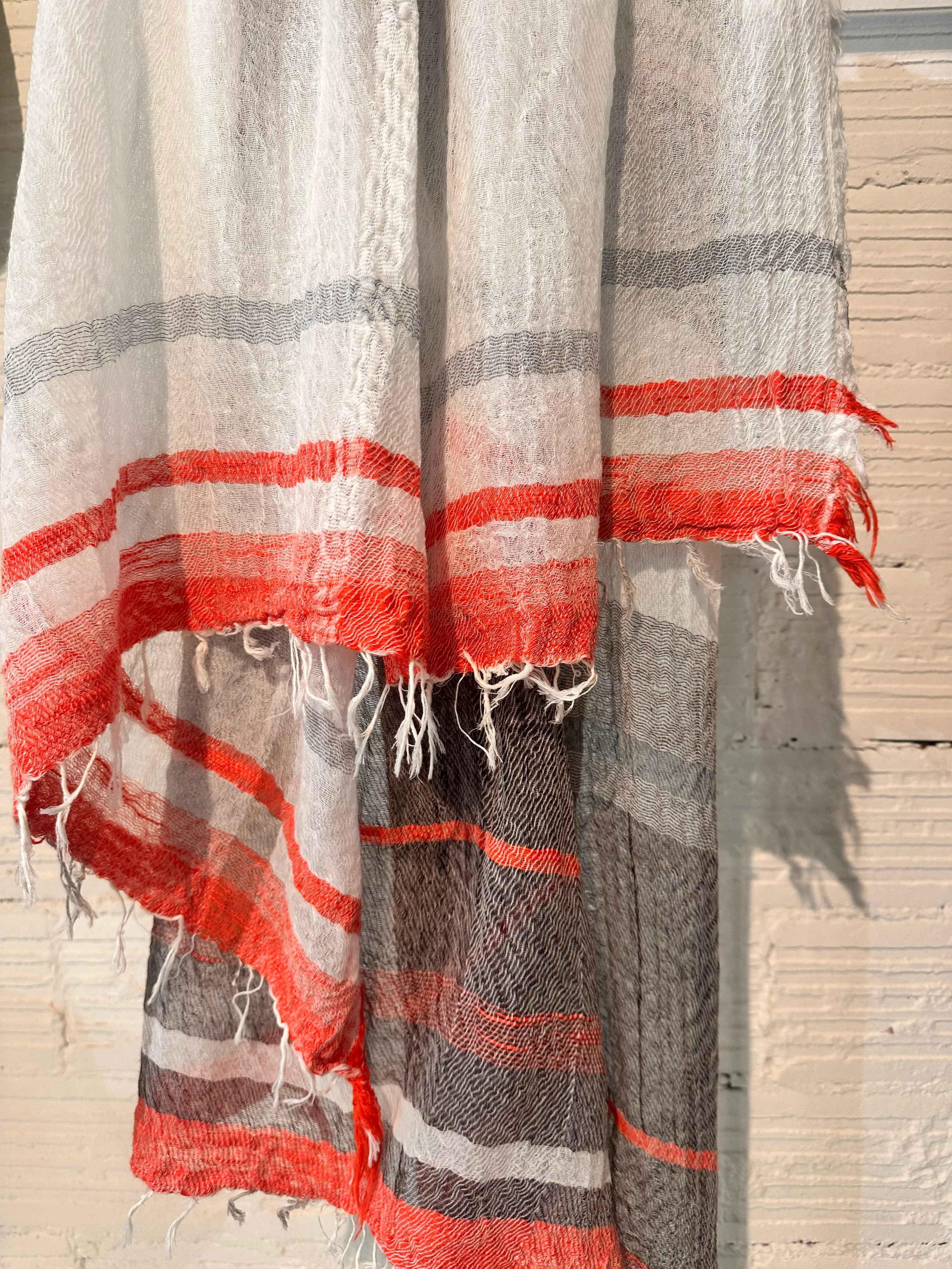 Tamaki-Niime 90'' x 66'' big gauze roots scarf by tamaki