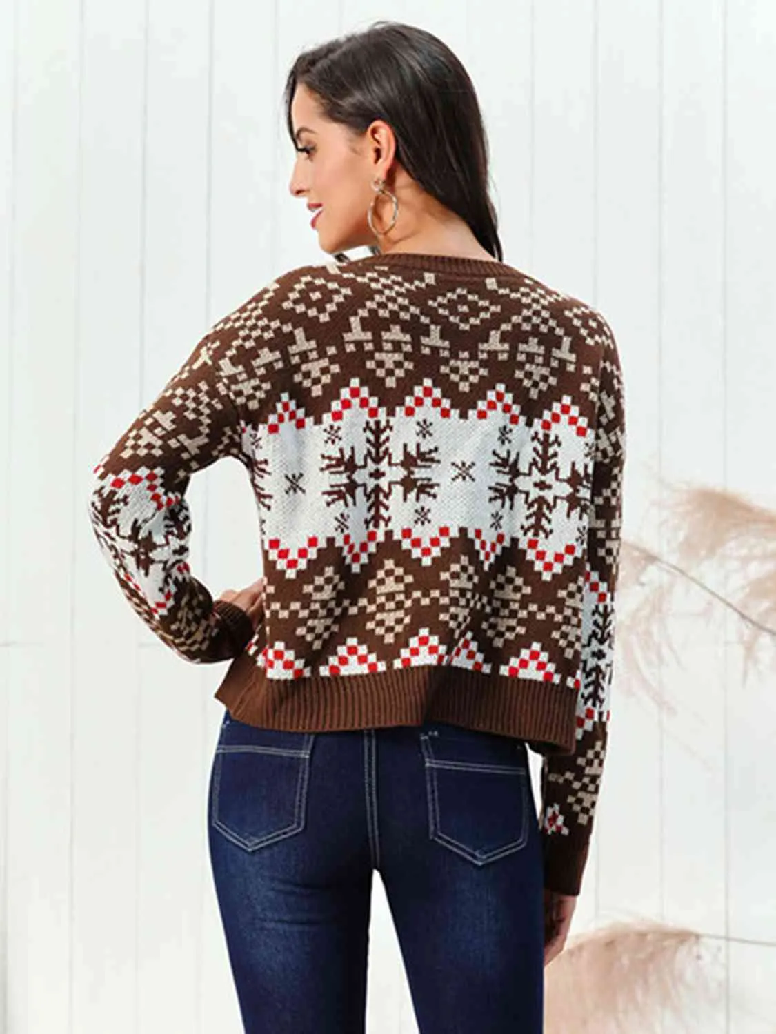TEEK - Chestnut Snowflake Pattern Sweater